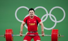 华体会体育:男子举重全锦赛收官 全运会“四冠王”杨哲夺两金